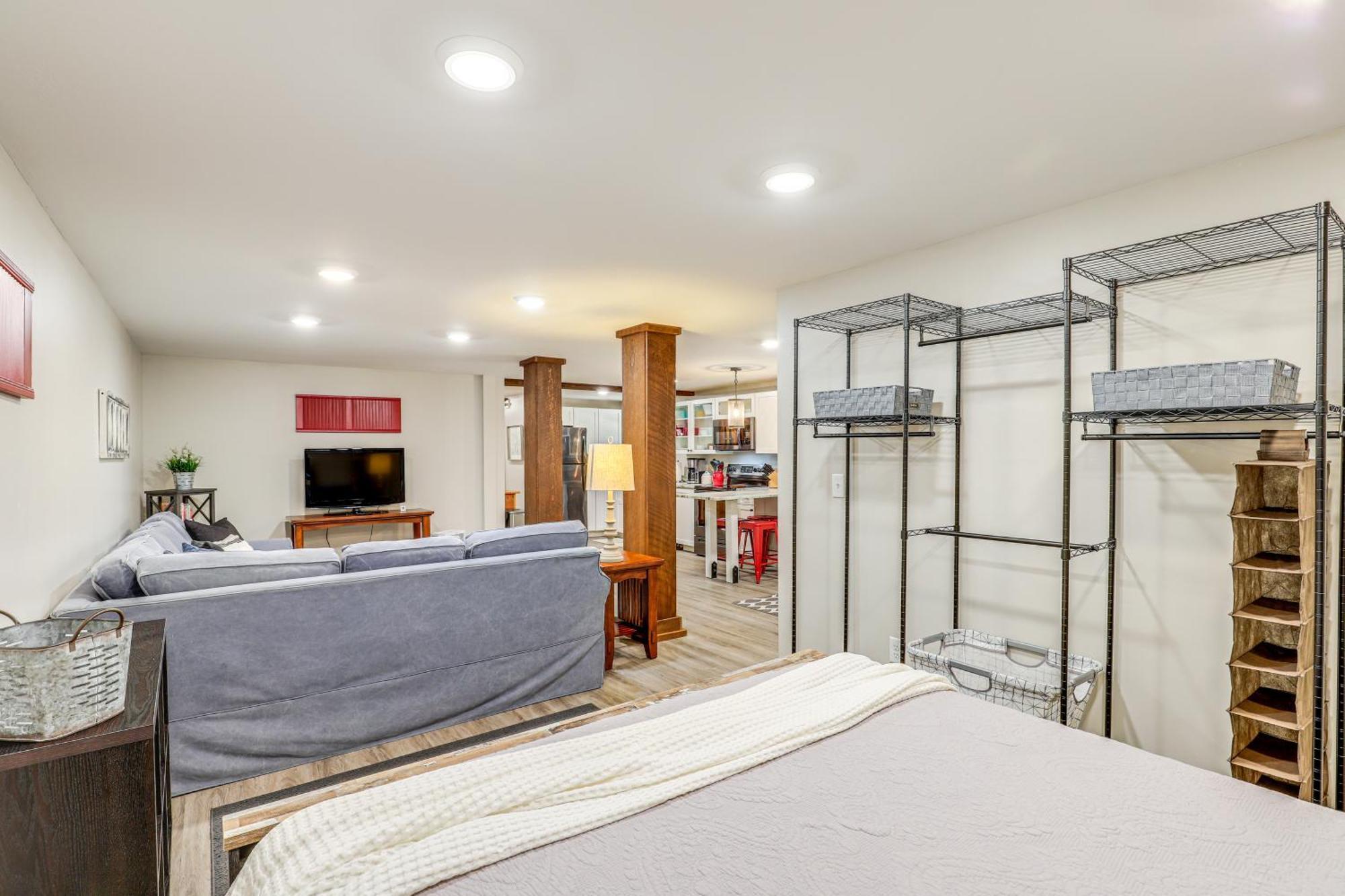 Modern Weaverville Apartment - Walk To Downtown! Εξωτερικό φωτογραφία